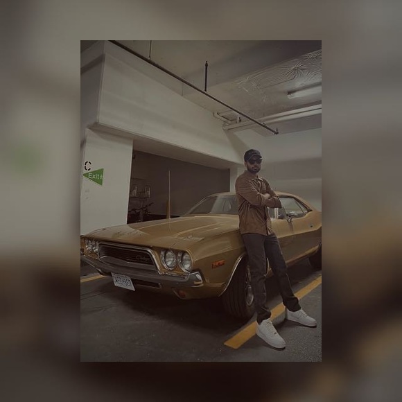 Meet your Posher, Satnam - Picture 1 of 2